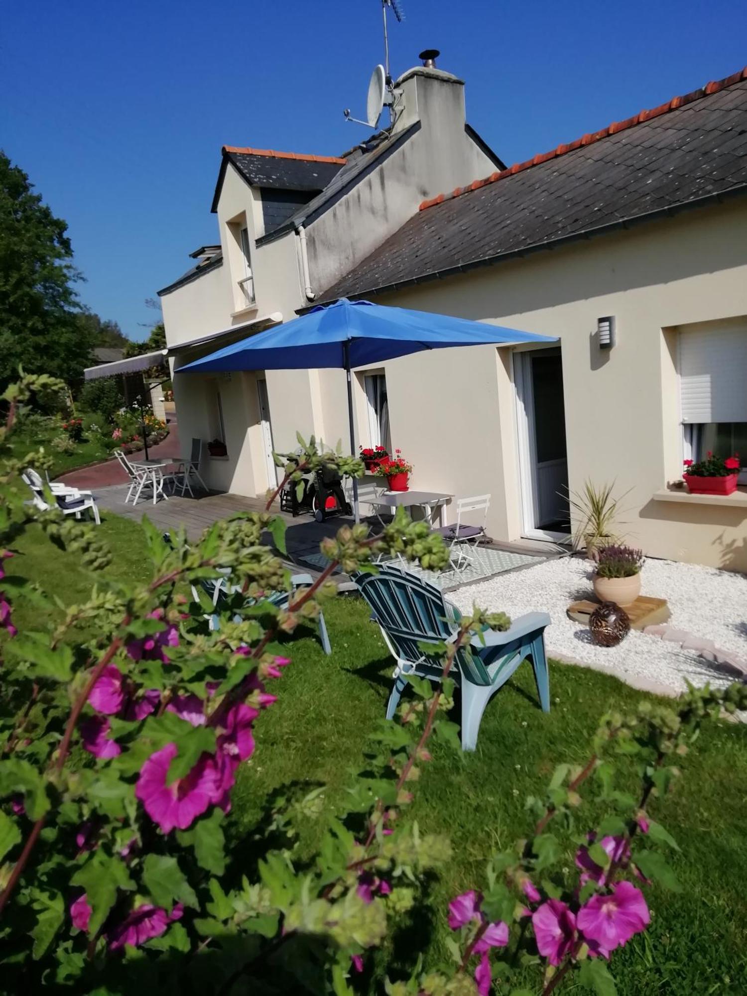 Kerlan 5 Bed & Breakfast Beganne Exterior photo
