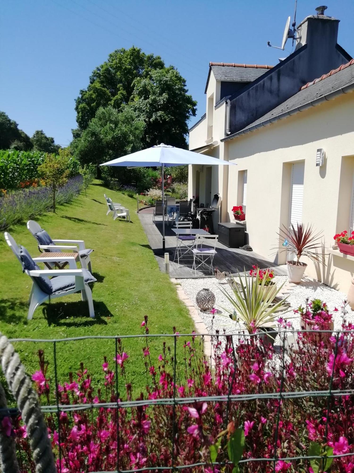 Kerlan 5 Bed & Breakfast Beganne Exterior photo